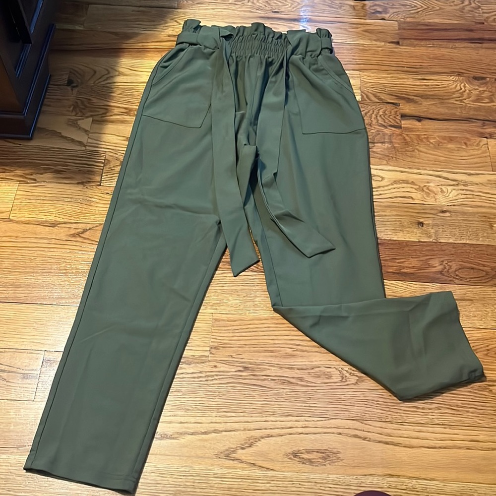 fancy pants, size M